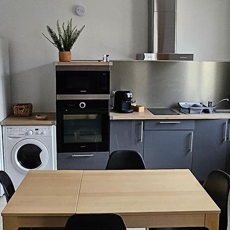 Appartement A Proximite De Toutes Commodites Ривзалт Екстериор снимка